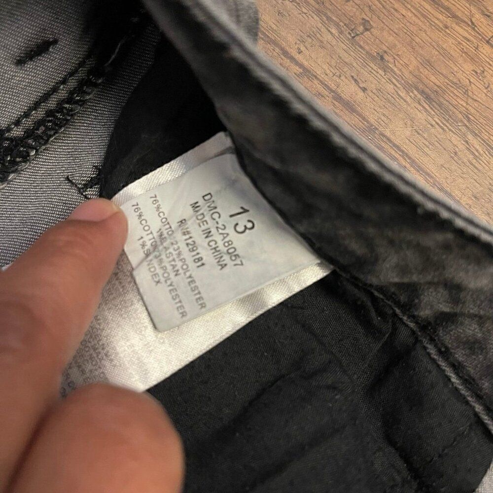 Machine Ripped Jeans - Picture 4 of 12